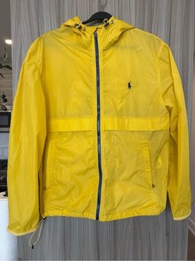 Polo Ralph Lauren Packable Hooded Windbreaker / Rain Jacket – Yellow – Size S